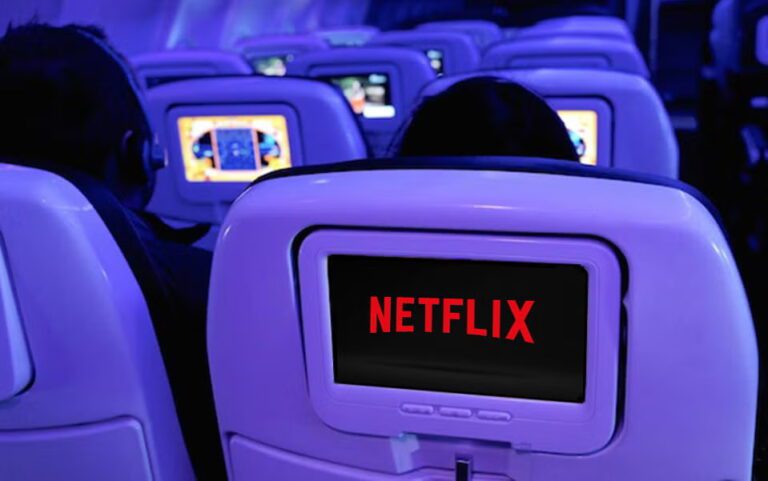 how to watch netflix on a plane